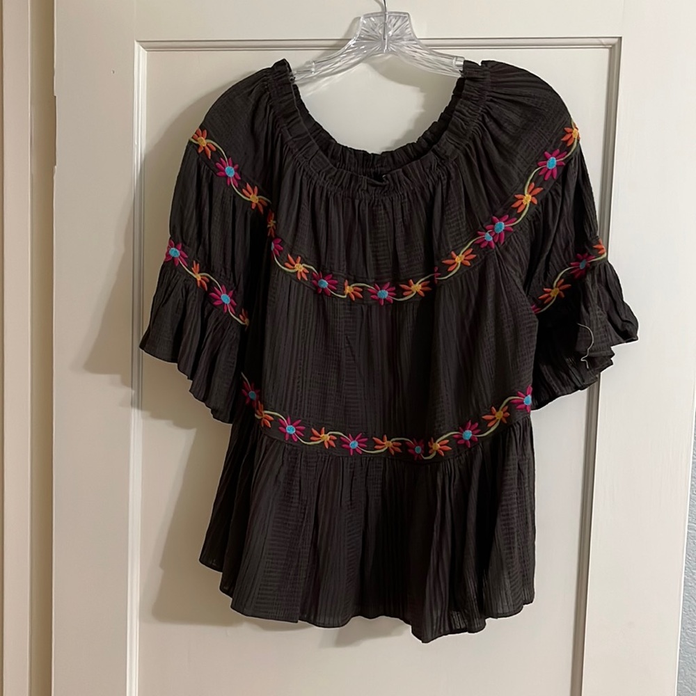 Ivy Jane size small/medium top.